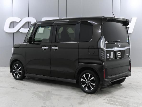 Honda N-BOX II с пробегом 2019 года, цена 1 045 000 рублей, 147587 км, микровэн, Автокод Объявления
