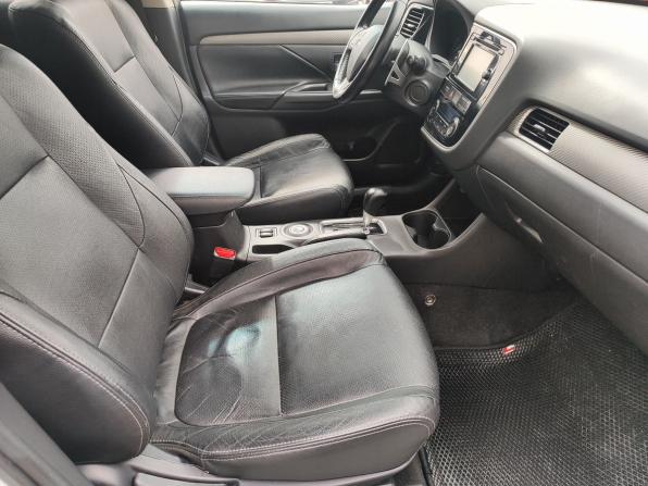 Mitsubishi Outlander III Рестайлинг с пробегом 2014 года, цена 1 029 000 рублей, 345861 км, внедорожник, Автокод Объявления