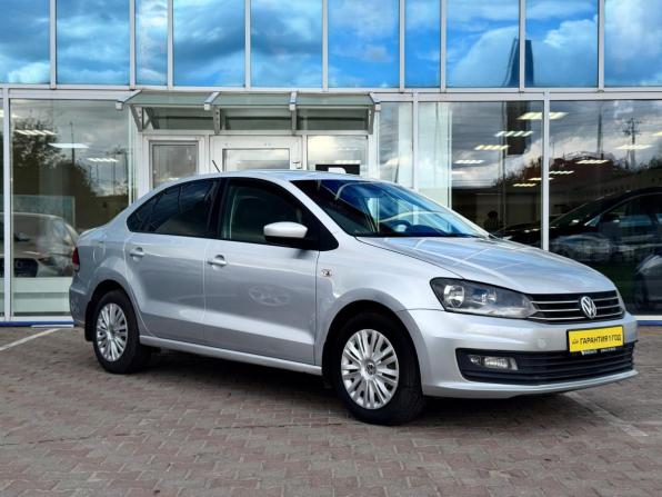 Volkswagen Polo V Рестайлинг с пробегом 2016 года, цена 930 000 рублей, 155513 км, седан, Автокод Объявления