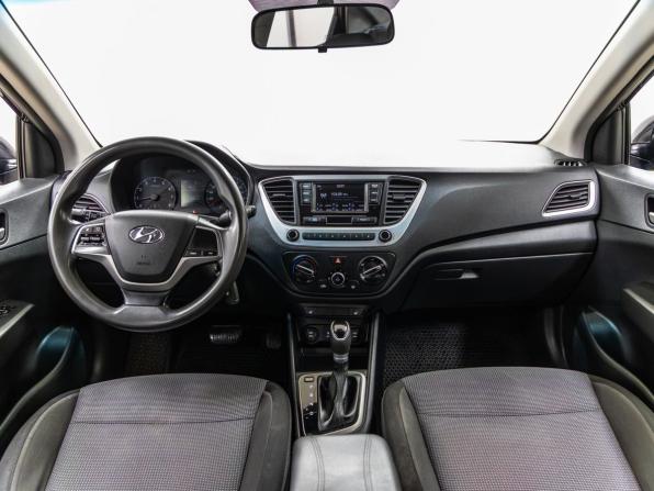 Hyundai Solaris II с пробегом 2018 года, цена 1 208 000 рублей, 136363 км, седан, Автокод Объявления
