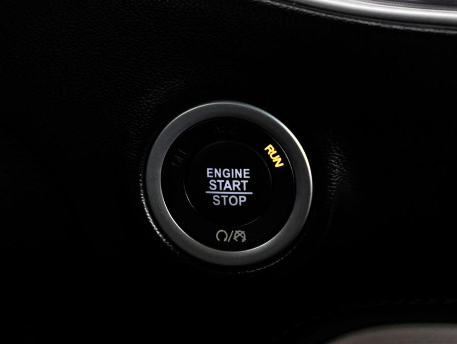 Dodge Challenger III Рестайлинг 2 Санкт-Петербург  - изображение 24