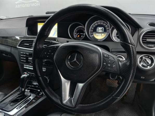 Mercedes-Benz C-Класс III (W204) Рестайлинг с пробегом 2011 года, цена 1 400 000 рублей, 113660 км, седан, Автокод Объявления