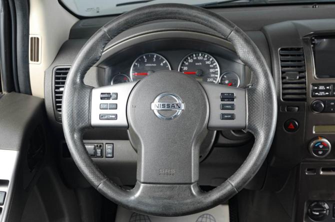 Nissan Pathfinder III с пробегом 2008 года, цена 1 299 000 рублей, 223000 км, внедорожник, Автокод Объявления