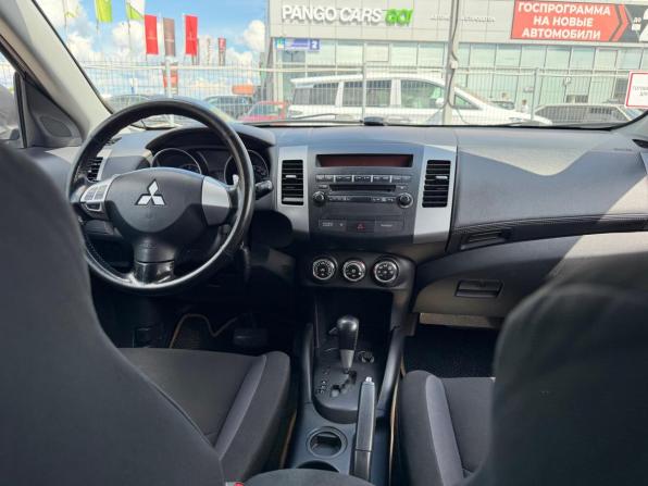 Mitsubishi Outlander II Рестайлинг с пробегом 2010 года, цена 950 000 рублей, 252000 км, внедорожник, Автокод Объявления