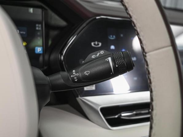 Geely Monjaro I с пробегом 2023 года, цена 3 484 000 рублей, 1931 км, внедорожник, Автокод Объявления