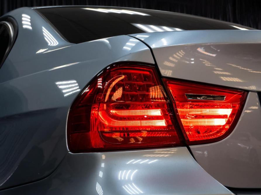 BMW 3 серии V (E90/E91/E92/E93) Рестайлинг Тюмень  - изображение 10