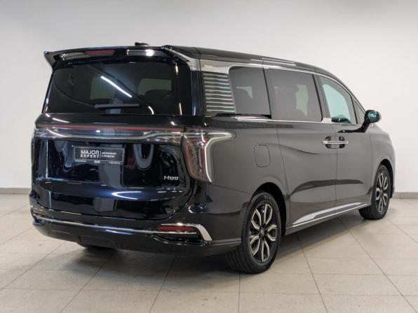 Hongqi HQ9 с пробегом 2022 года, цена 4 100 000 рублей, 80040 км, минивэн, Автокод Объявления