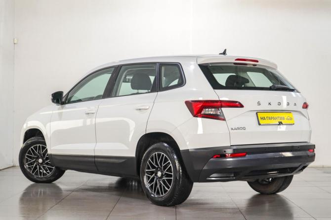 Skoda Karoq I с пробегом 2021 года, цена 2 229 000 рублей, 122800 км, внедорожник, Автокод Объявления