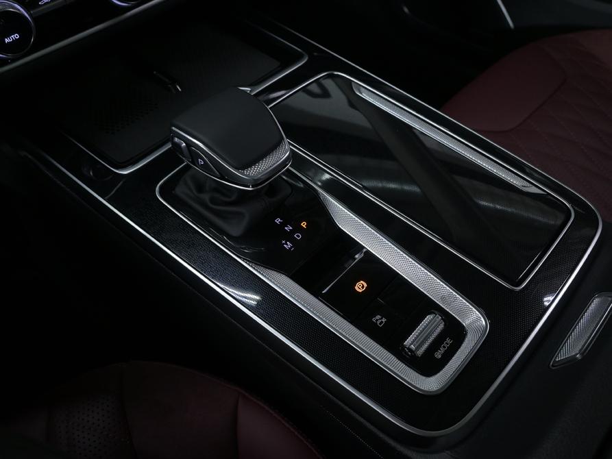 Hongqi HS5 I Рестайлинг Москва  - изображение 12