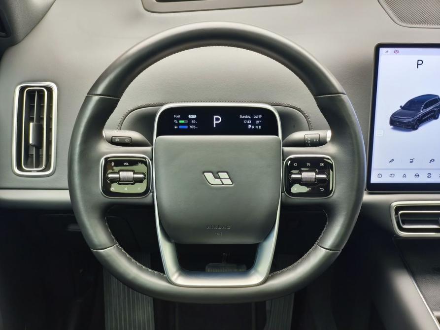Li Auto (Lixiang) L9 I Москва  - изображение 27