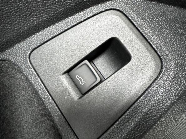 Volkswagen Tiguan II с пробегом 2020 года, цена 2 850 000 рублей, 70761 км, внедорожник, Автокод Объявления