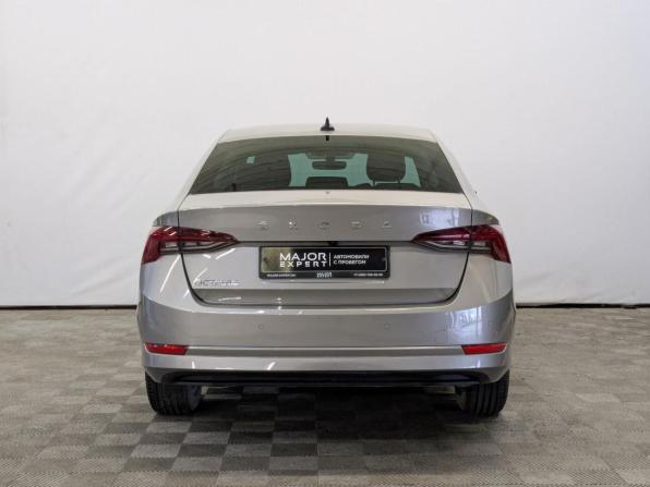 Skoda Octavia IV (A8) с пробегом 2020 года, цена 2 200 000 рублей, 46463 км, лифтбек, Автокод Объявления