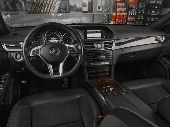 Mercedes-Benz E-Класс IV (W212 S212 C207) Рестайлинг с пробегом 2013 года, цена 1 699 000 рублей, 165800 км, седан, Автокод Объявления