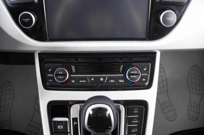 Geely Atlas I с пробегом 2021 года, цена 1 599 000 рублей, 125632 км, внедорожник, Автокод Объявления