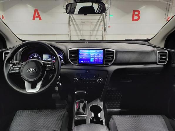 Kia Sportage IV Рестайлинг с пробегом 2020 года, цена 2 399 000 рублей, 69901 км, внедорожник, Автокод Объявления