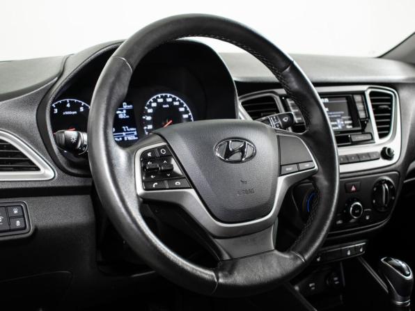Hyundai Solaris II Рестайлинг с пробегом 2021 года, цена 1 450 000 рублей, 87000 км, седан, Автокод Объявления