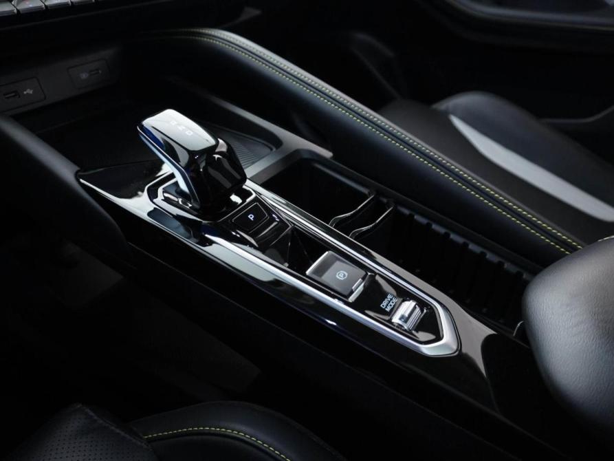 Geely Coolray I Рестайлинг Москва  - изображение 19