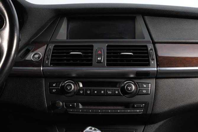 BMW X6 I (E71) Рестайлинг с пробегом 2013 года, цена 2 549 000 рублей, 107587 км, внедорожник, Автокод Объявления