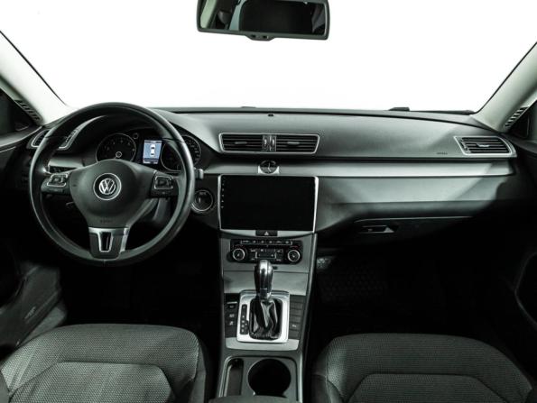 Volkswagen Passat B7 с пробегом 2011 года, цена 1 149 700 рублей, 146978 км, седан, Автокод Объявления