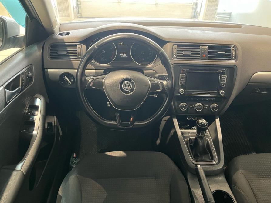 Volkswagen Jetta VI Рестайлинг Екатеринбург  - изображение 12