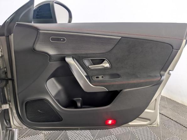 Mercedes-Benz CLA II (C118 X118) с пробегом 2020 года, цена 3 490 000 рублей, 25880 км, седан, Автокод Объявления