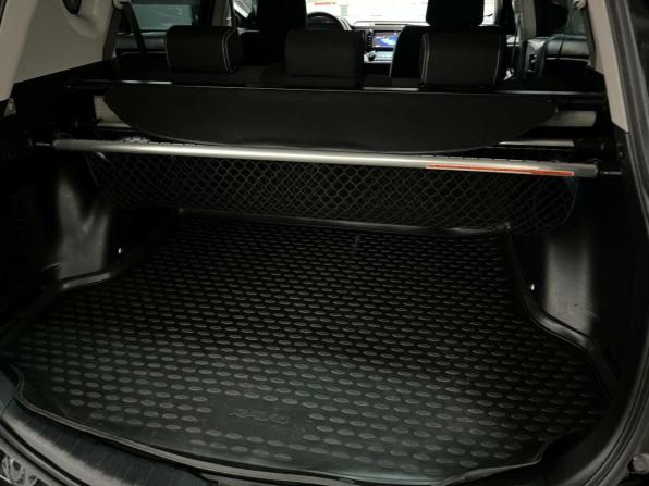 Toyota RAV4 IV (XA40) Рестайлинг с пробегом 2017 года, цена 2 350 000 рублей, 152863 км, внедорожник, Автокод Объявления
