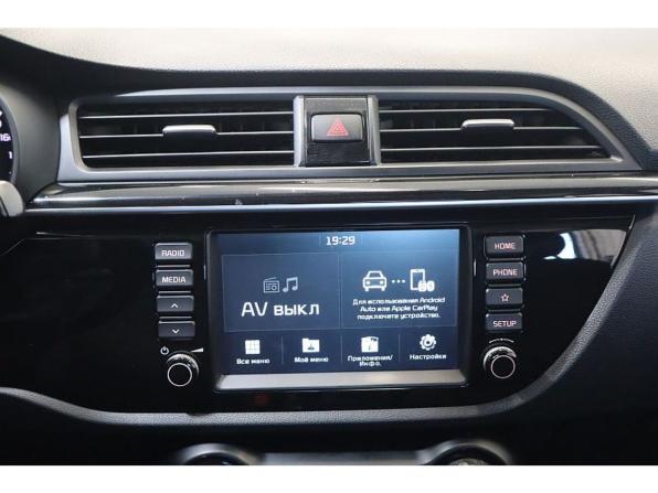 Kia Rio IV с пробегом 2018 года, цена 1 358 000 рублей, 105874 км, хэтчбек, Автокод Объявления