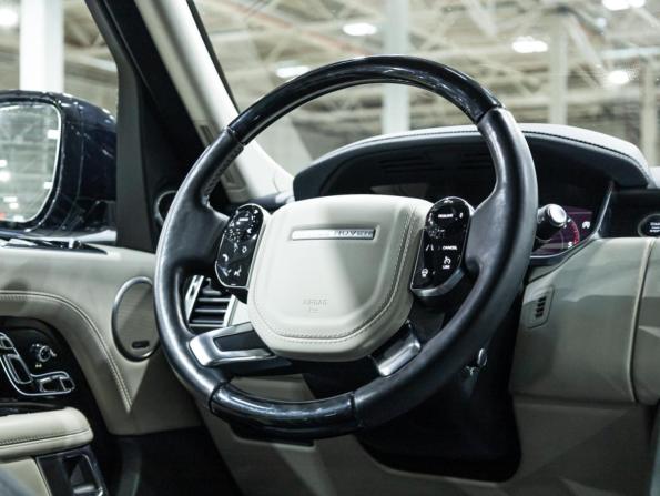 Land Rover Range Rover IV Рестайлинг с пробегом 2019 года, цена 6 850 000 рублей, 119426 км, внедорожник, Автокод Объявления