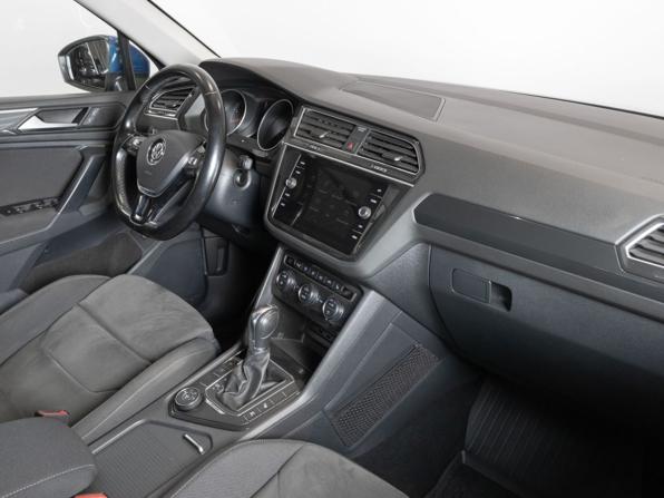 Volkswagen Tiguan II с пробегом 2019 года, цена 2 623 900 рублей, 110300 км, внедорожник, Автокод Объявления