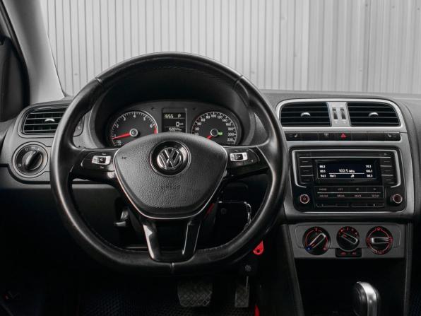 Volkswagen Polo V Рестайлинг с пробегом 2019 года, цена 1 210 000 рублей, 152044 км, седан, Автокод Объявления