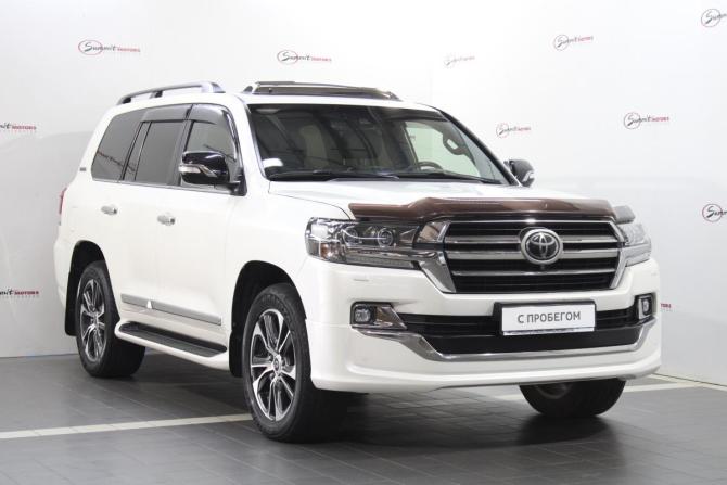 Toyota Land Cruiser 200 Series Рестайлинг 2 с пробегом 2019 года, цена 8 700 000 рублей, 102400 км, внедорожник, Автокод Объявления