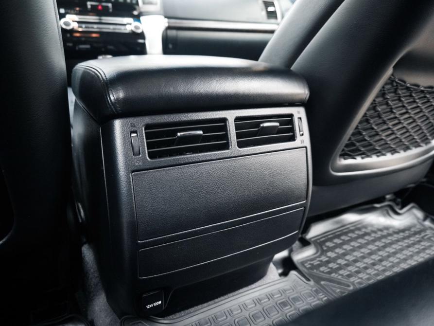 Toyota Land Cruiser 200 Series Рестайлинг 1 Ростов-на-Дону  - изображение 37