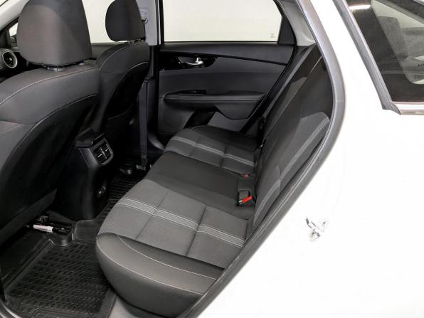 Kia Cerato IV Рестайлинг с пробегом 2021 года, цена 1 950 000 рублей, 80754 км, седан, Автокод Объявления