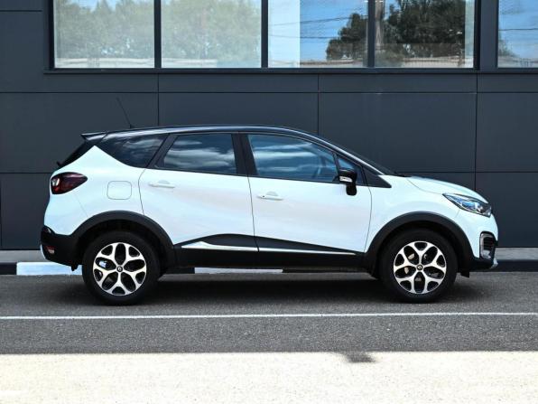 Renault Kaptur I с пробегом 2016 года, цена 1 219 000 рублей, 230315 км, внедорожник, Автокод Объявления