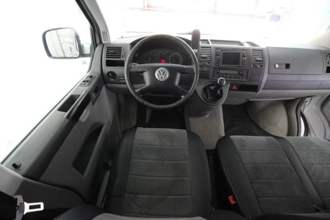 Volkswagen Caravelle T5 с пробегом 2006 года, цена 1 280 000 рублей, 371000 км, минивэн, Автокод Объявления