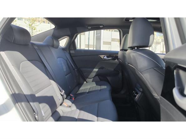 Новый Kia K3 II (China Market) Рестайлинг 2025 года, цена 2 800 000 рублей, седан, Автокод Объявления