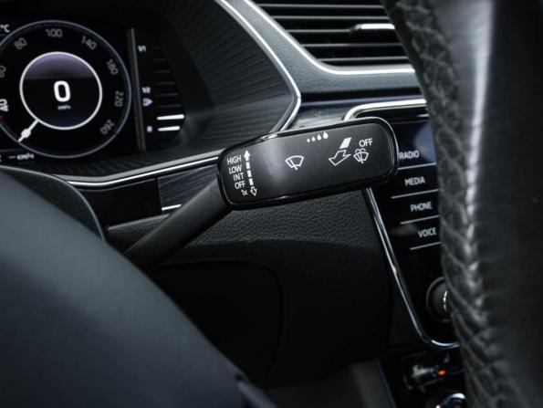 Skoda Superb III Рестайлинг с пробегом 2019 года, цена 2 500 000 рублей, 147478 км, лифтбек, Автокод Объявления