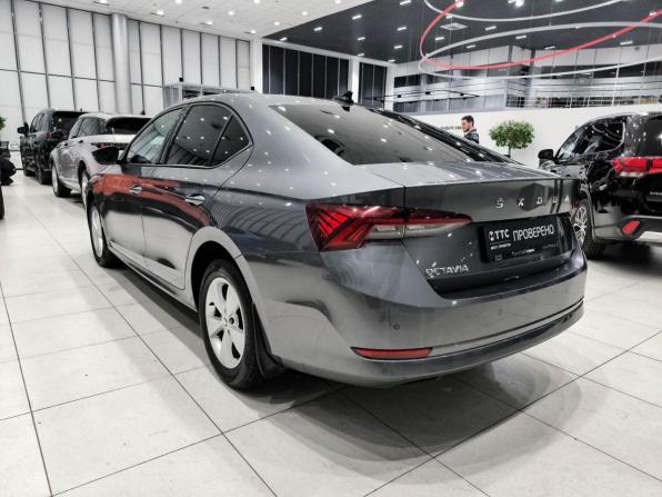 Skoda Octavia IV (A8) с пробегом 2021 года, цена 2 070 000 рублей, 132240 км, лифтбек, Автокод Объявления