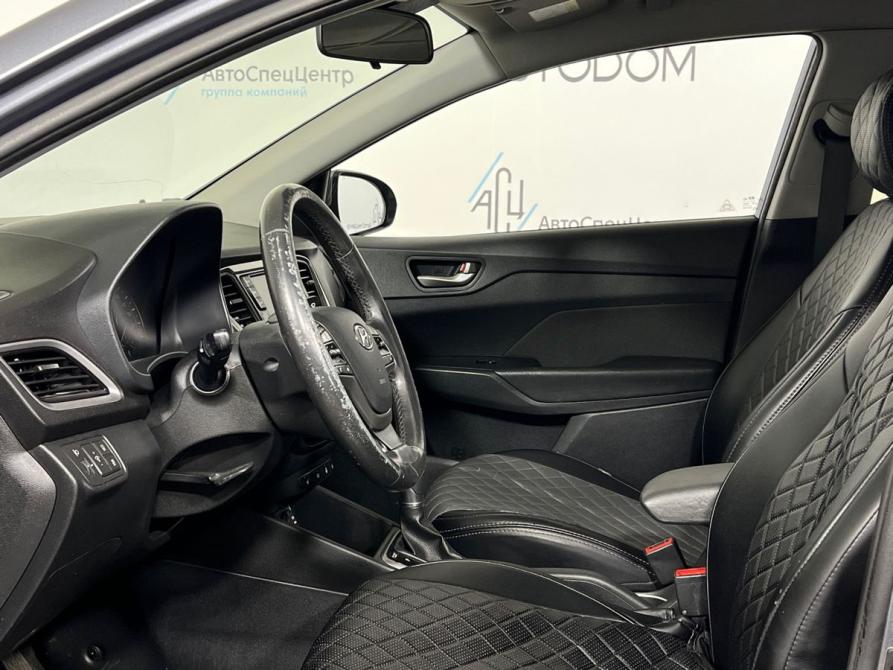 Hyundai Solaris II Москва  - изображение 8