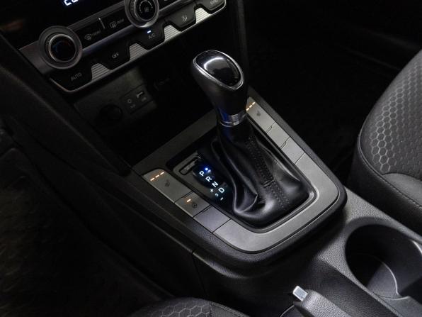 Hyundai Elantra VI (AD) Рестайлинг с пробегом 2019 года, цена 1 575 000 рублей, 153793 км, седан, Автокод Объявления