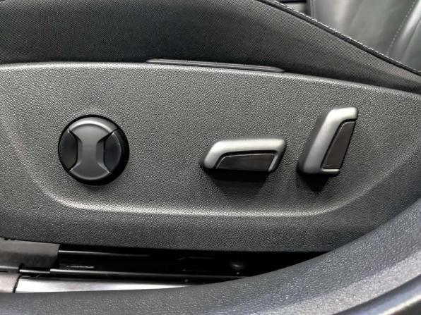 Skoda Octavia IV (A8) с пробегом 2020 года, цена 2 750 000 рублей, 52871 км, лифтбек, Автокод Объявления