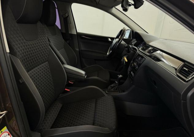 Skoda Rapid I Рестайлинг с пробегом 2017 года, цена 1 390 000 рублей, 152608 км, лифтбек, Автокод Объявления