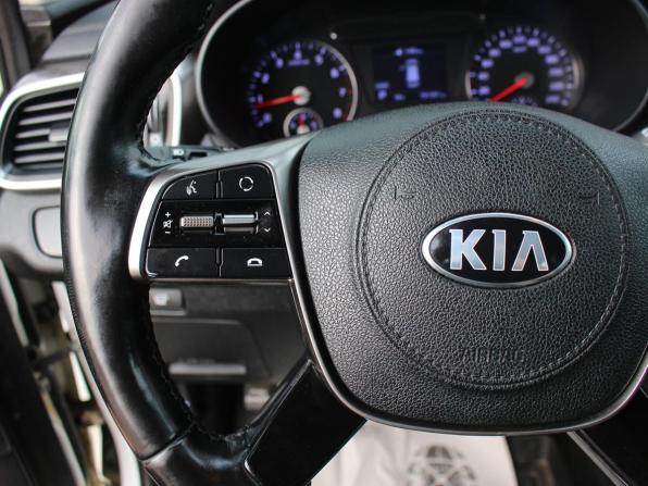 Kia Sorento III Prime Рестайлинг с пробегом 2019 года, цена 2 393 000 рублей, 191089 км, внедорожник, Автокод Объявления