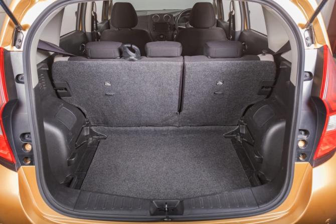Nissan Note II Рестайлинг с пробегом 2018 года, цена 1 169 000 рублей, 130500 км, хэтчбек, Автокод Объявления