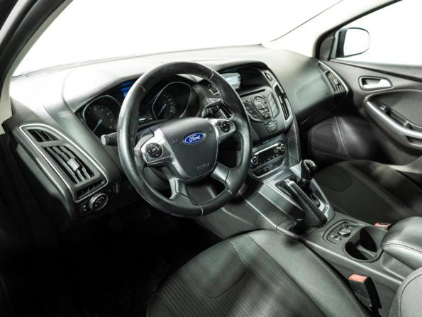 Ford Focus III с пробегом 2013 года, цена 799 700 рублей, 185830 км, хэтчбек, Автокод Объявления