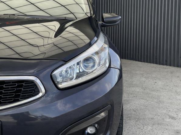 Kia Ceed II Рестайлинг с пробегом 2017 года, цена 1 277 000 рублей, 147327 км, универсал, Автокод Объявления