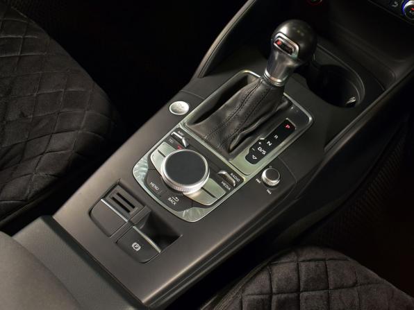 Audi A3 III (8V) с пробегом 2015 года, цена 1 285 997 рублей, 64105 км, хэтчбек, Автокод Объявления