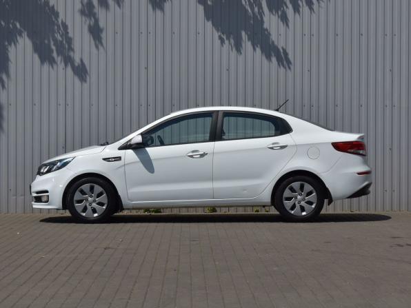 Kia Rio III Рестайлинг с пробегом 2016 года, цена 999 000 рублей, 167964 км, седан, Автокод Объявления