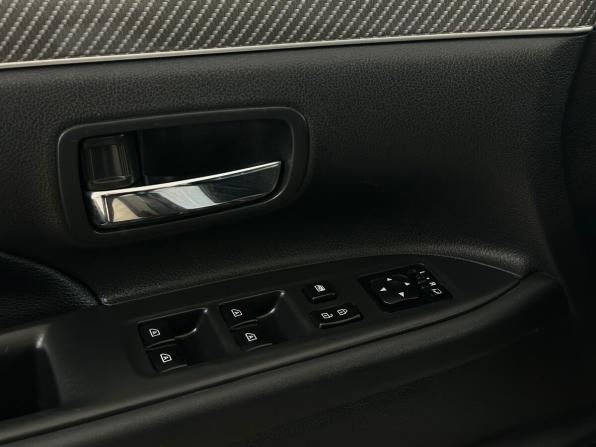 Mitsubishi Outlander III Рестайлинг 3 с пробегом 2018 года, цена 2 740 000 рублей, 53902 км, внедорожник, Автокод Объявления