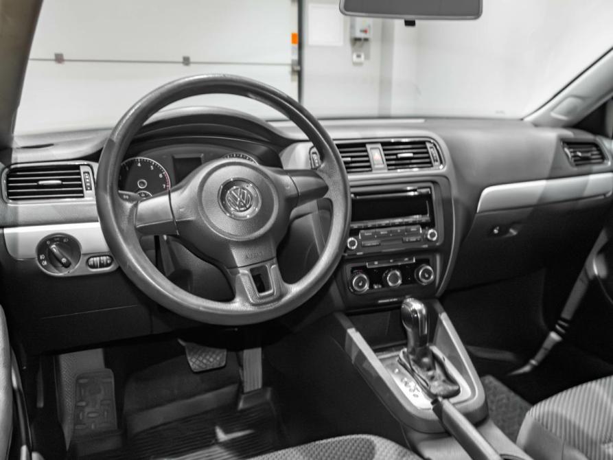 Volkswagen Jetta VI Екатеринбург  - изображение 12